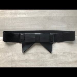 Black Bow Belt